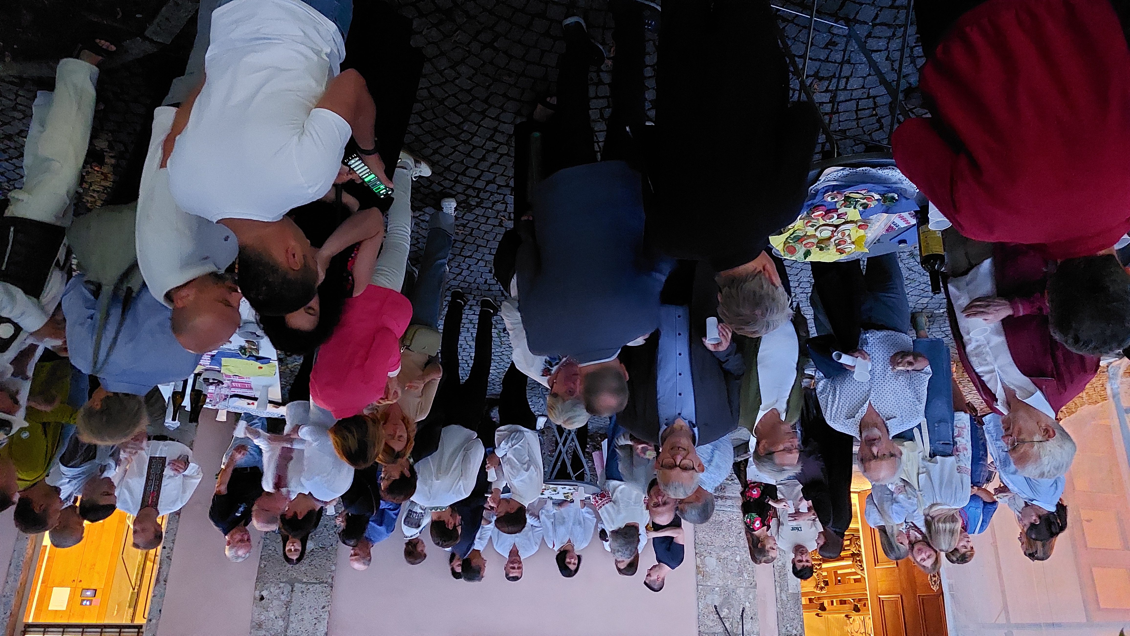 B4