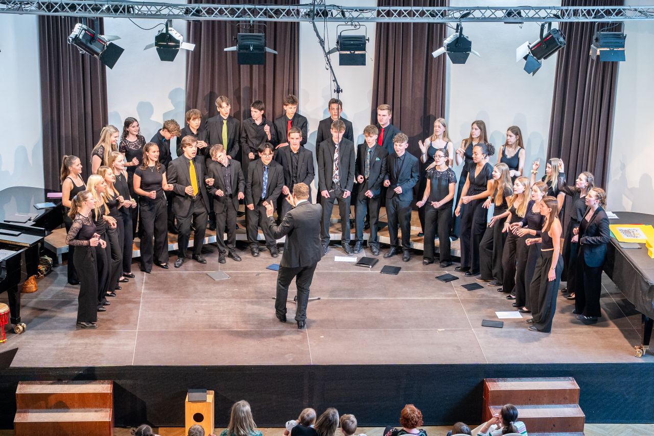 Beim Konzert des Tiroler Landeskinderchores im Konservatoriumssaal
